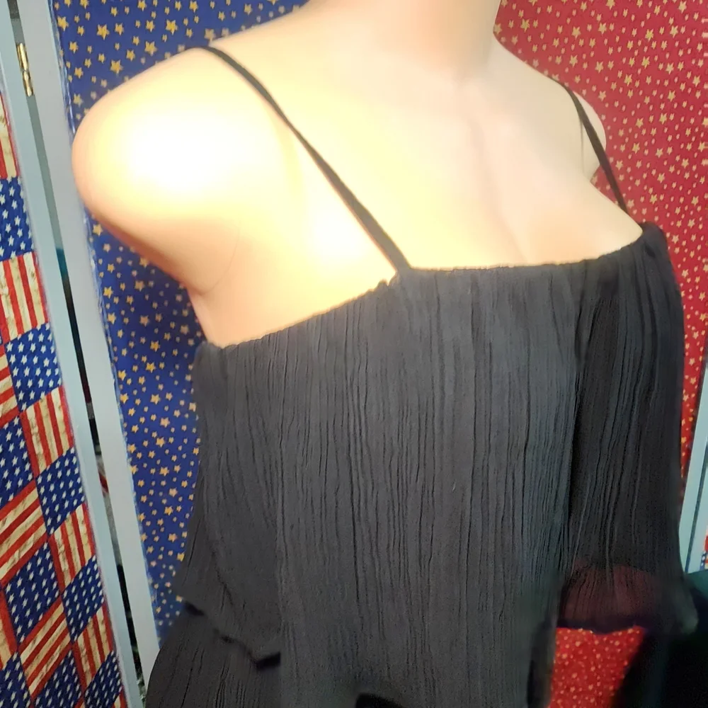 **Express Black Pleated Wide-Leg Jumpsuit** - Picture 2 of 11